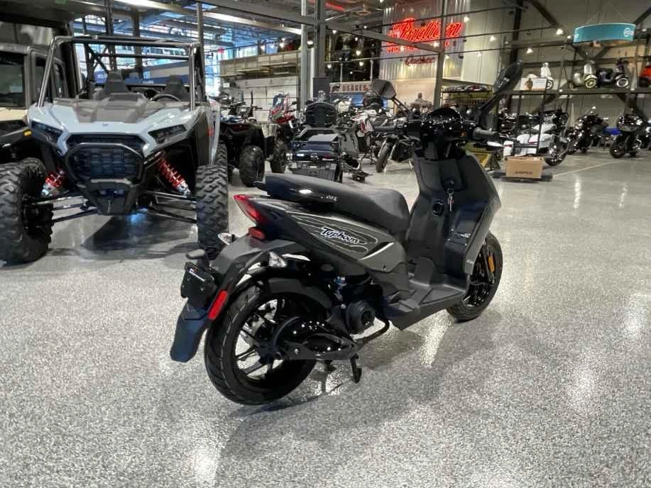 Piaggio Typhoon 50 2026 alt