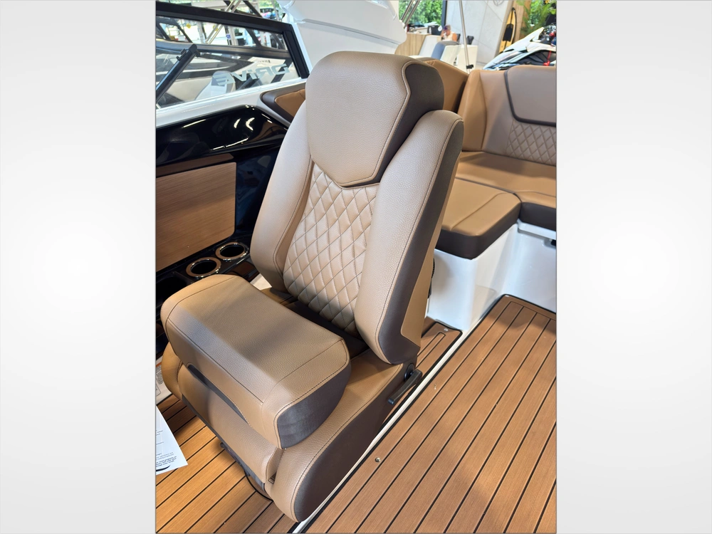 2025 Yamaha 222sd- Demo $4,000 Black Friday Rebate alt