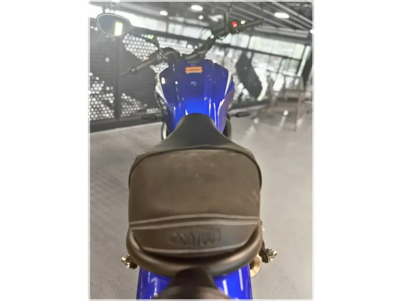 2024 Yamaha XSR700 thumbnail 10