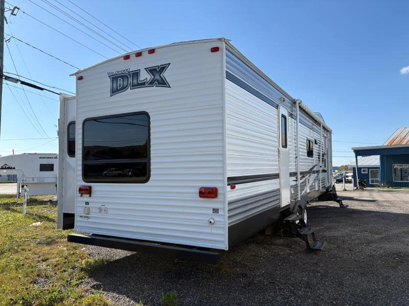 Wildwood 353 Flfb 2015 alt