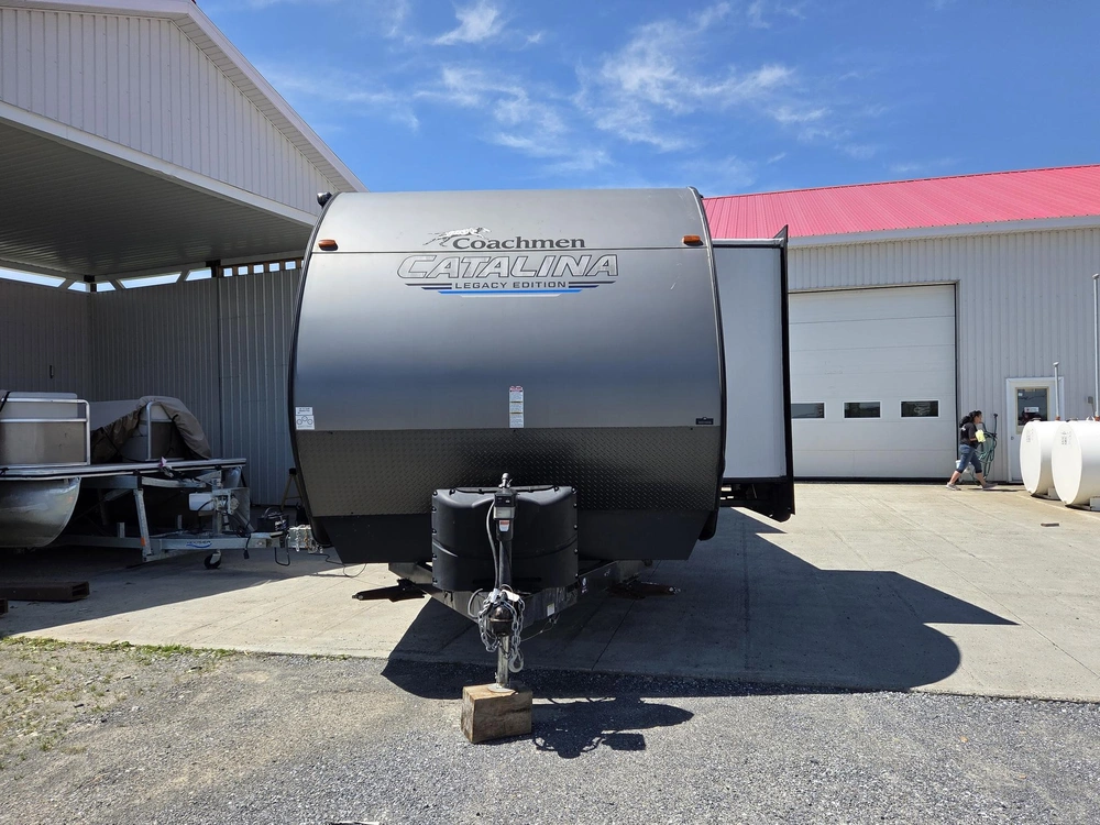 2020 Catalina 333 Rets alt