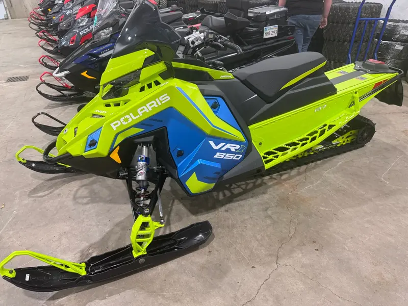 2026 Polaris INDY VR1 850 Matte Light Blue Metallic / Neon