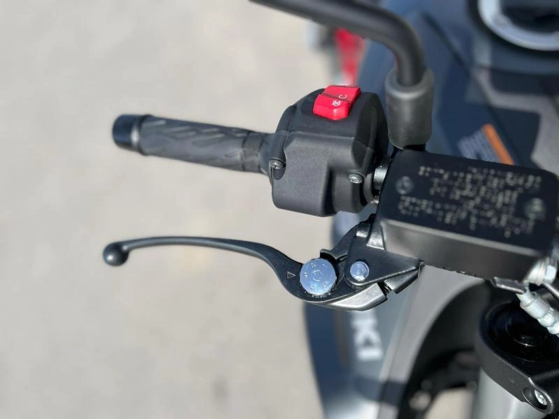 Suzuki Gsx-8s 2025 alt