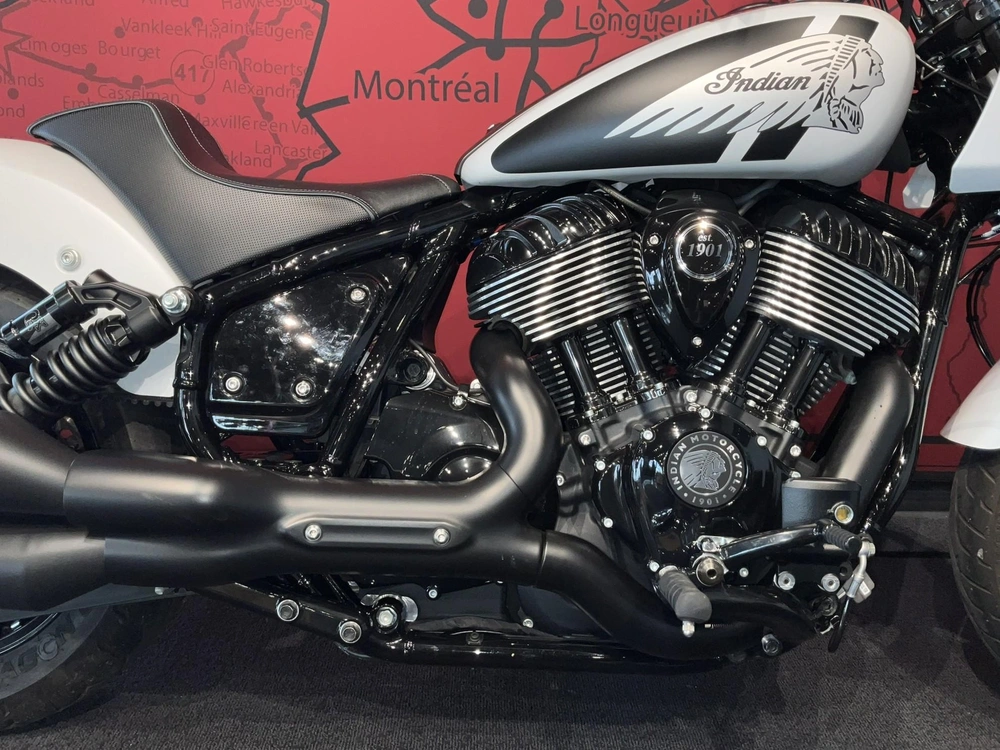 2024 Indian Motorcycle Sport Chief alt