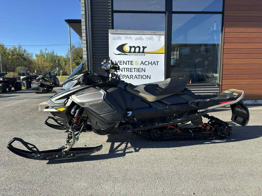 Ski-Doo MACH Z 2022