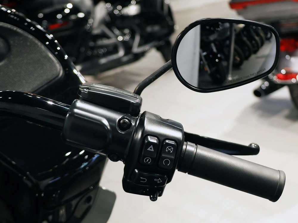 Harley-davidson Road Glide Special Fltrxs 2022 alt