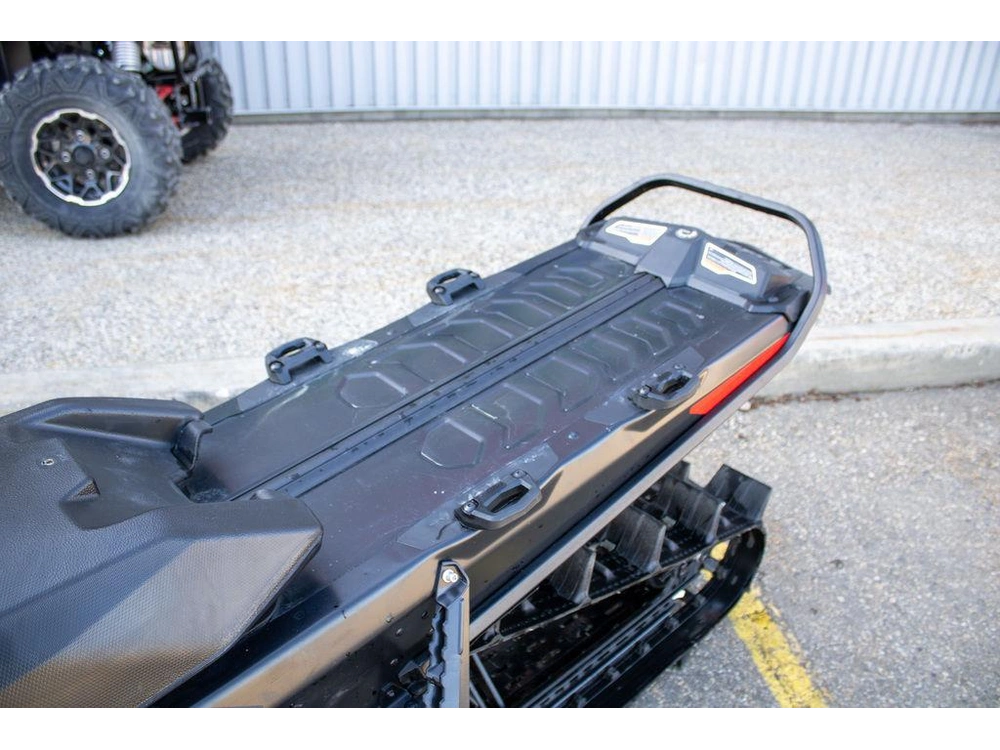 2022 Ski-doo 850 E-tec® alt