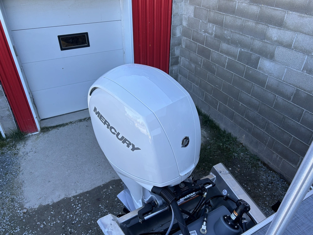 2025 Princecraft Vectra 23 Rl Pearl Tri-toon 150xl alt