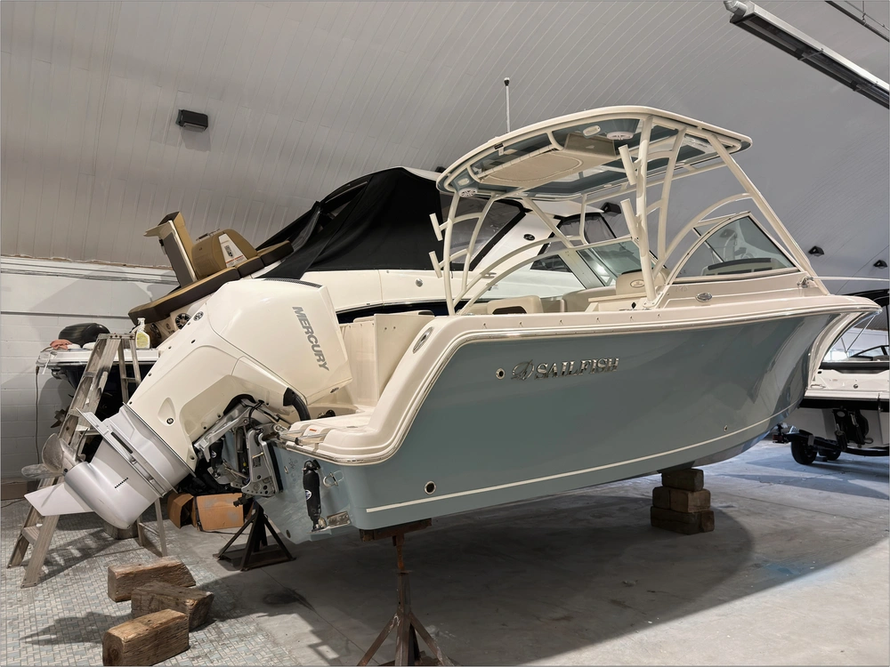 2023 Sailfish 245 Dc No Luxury Tax* alt