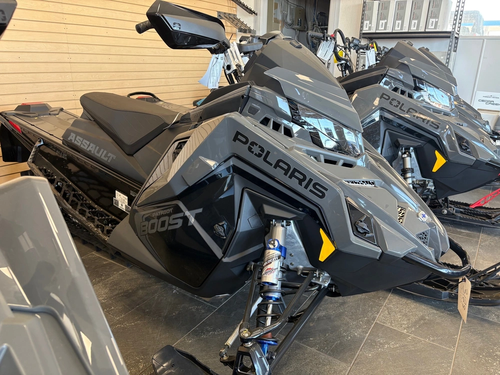 2025 Polaris Boost Sb Assault 146 alt