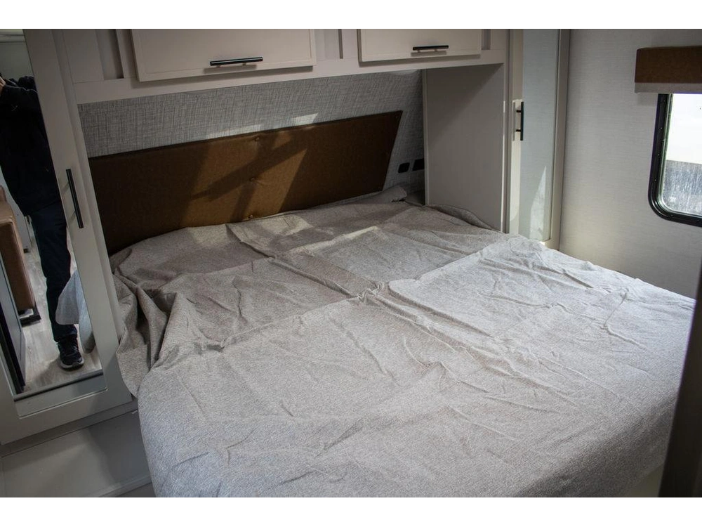 2025 Forest River Vbt24db-or alt