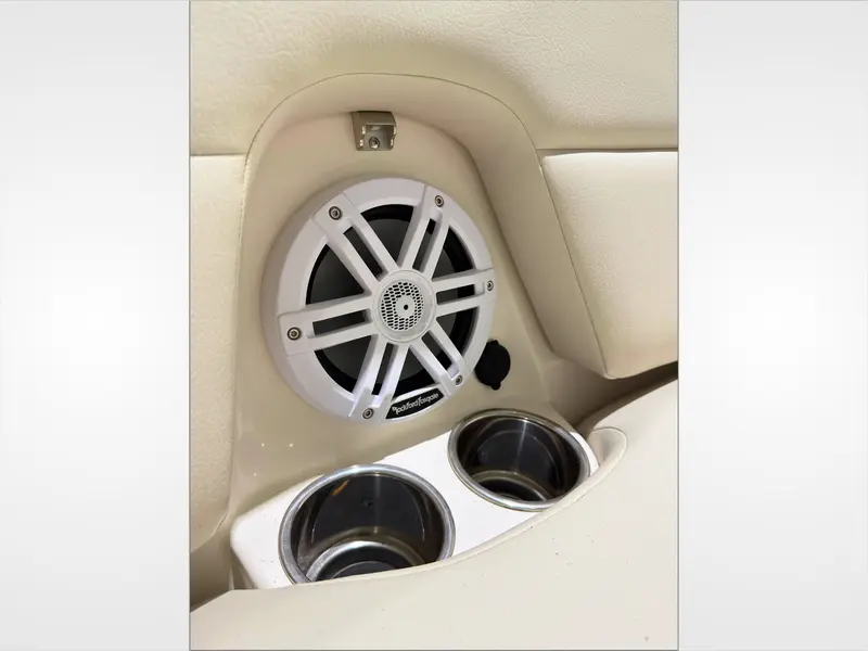 2023 Sailfish 245 DC NO Luxury Tax*