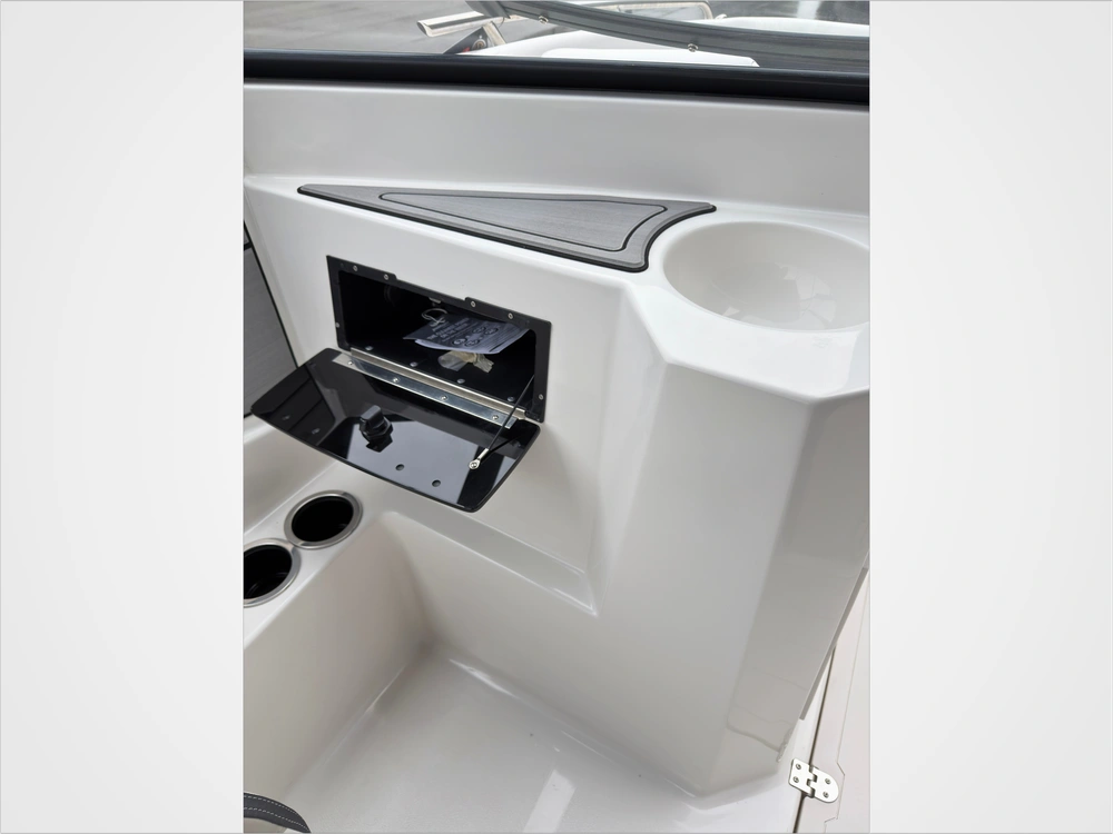 2023 Starcraft Svx Io 210 Clearance Priced alt