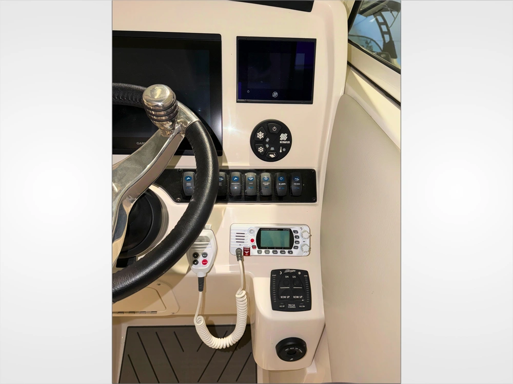 2023 Sailfish 245 Dc No Luxury Tax* alt