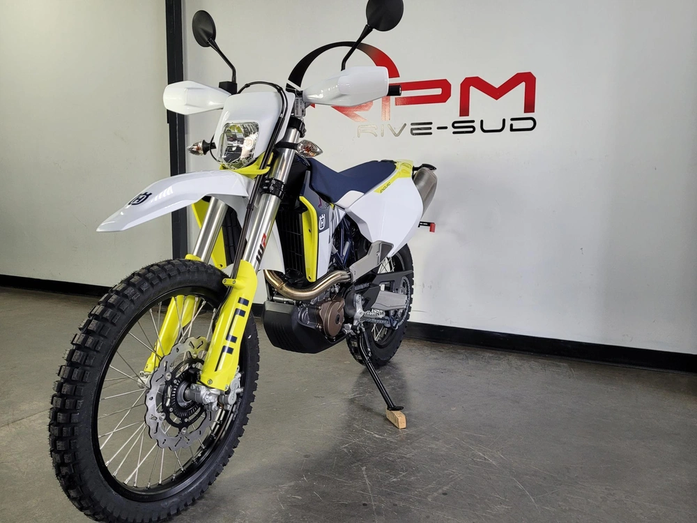 2024 Husqvarna 701 Enduro *0.99%/60 Mois💳 alt