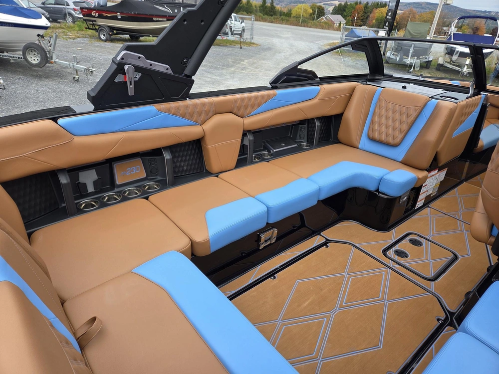 Malibu M230 2025 alt