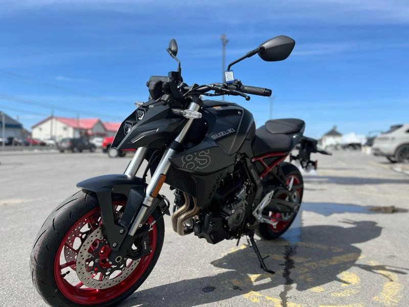 Suzuki Gsx-8s 2025 alt