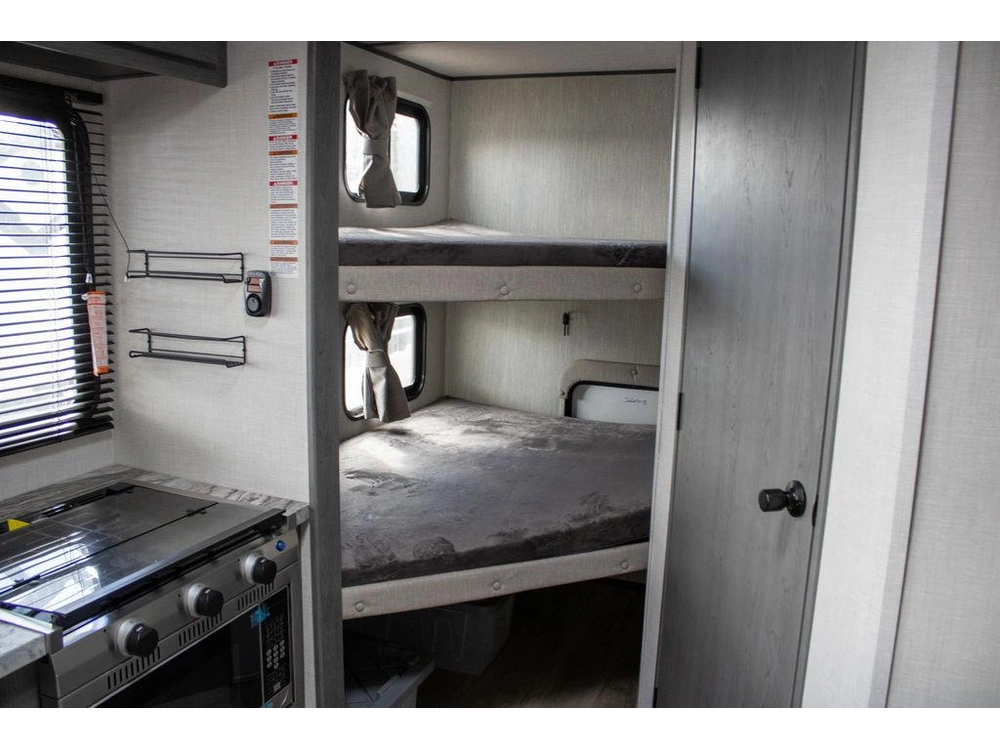 2025 Forest River Ozark 2690bhk-98 alt