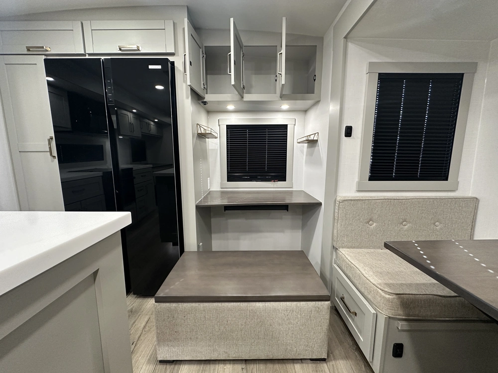 Brinkley Rv Z-air 285 2025 alt