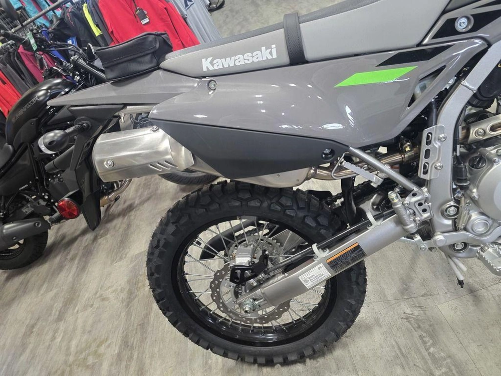 2025 Kawasaki Klx300 alt