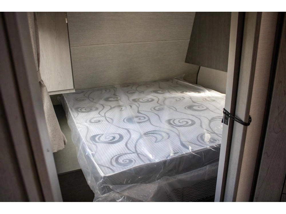 2025 Forest River Ozark 2690bhk-98 alt