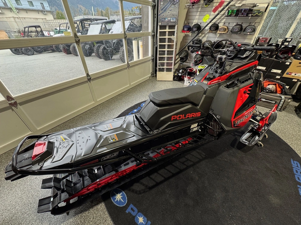 2026 Polaris Sno-26 Boost Rmk Khaos 155 Patriot Boost - Indy® Red / Gloss Black alt