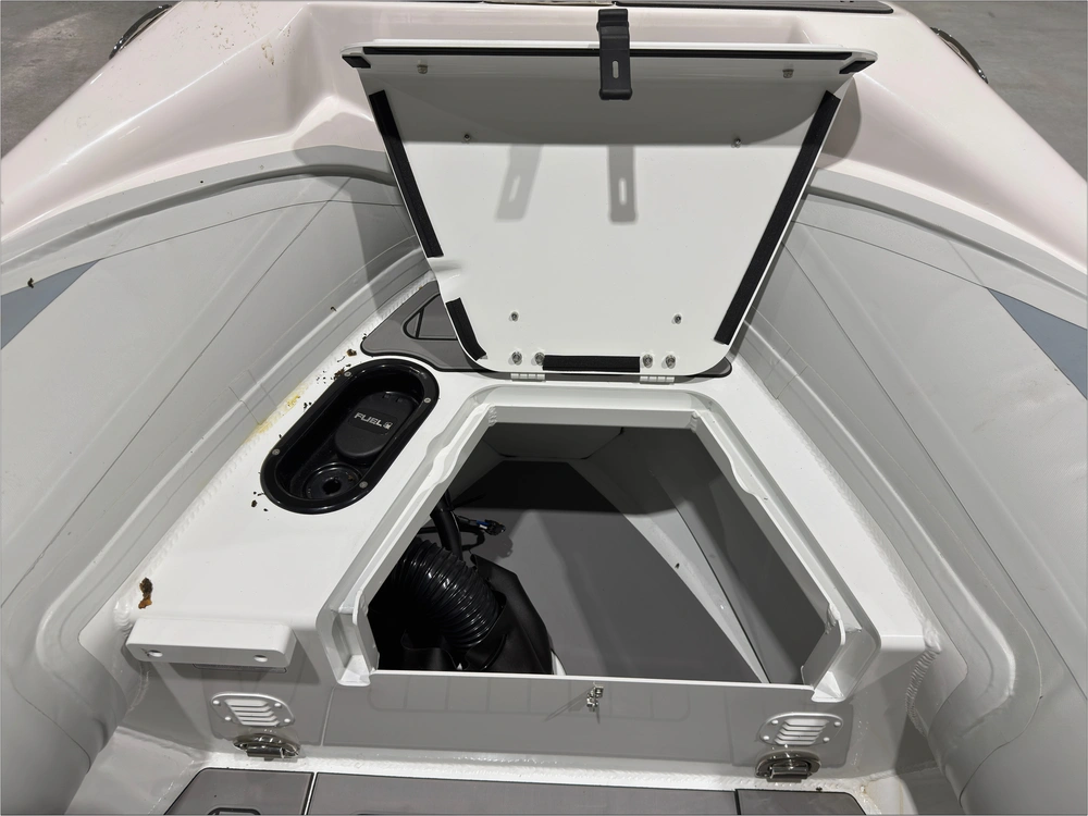 2023 Highfield Sp520 alt