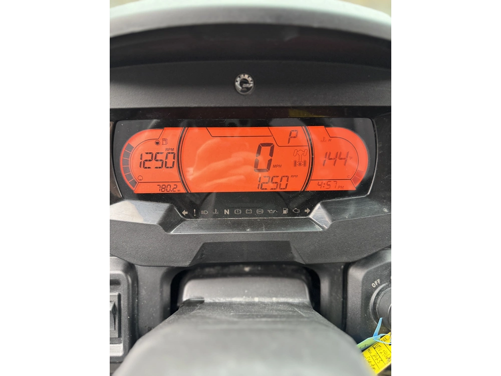 2025 Can-am Ssv Def Xmr 65 Hd10 Ca 25 X Mr Hd10 - Wildland Camo alt