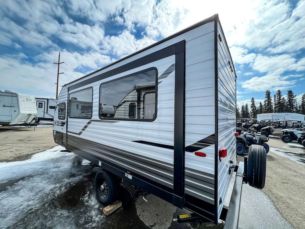 2023 Forest River Evo 180ss alt