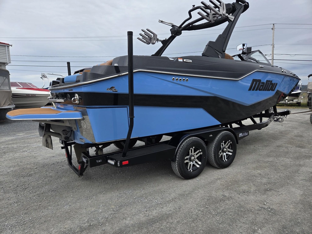 Malibu M230 2025 alt