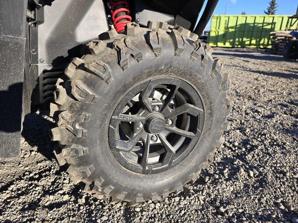 2025 Cfmoto Cforce 600 Touring alt