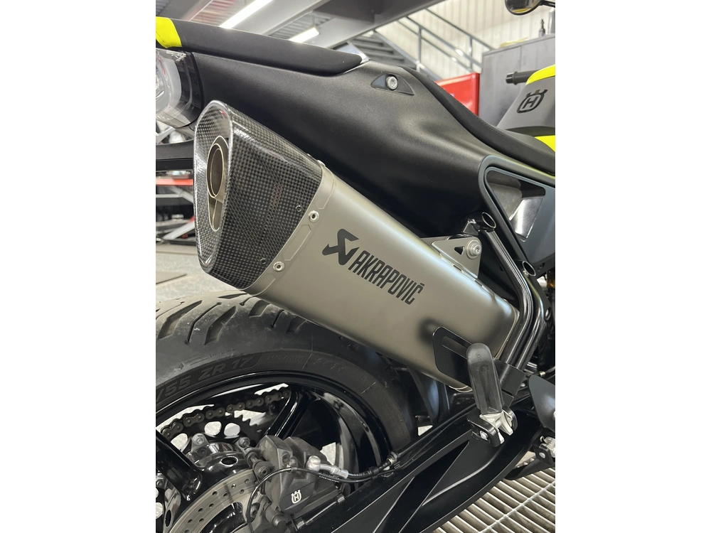 Husqvarna Vitpilen 8 2025 alt