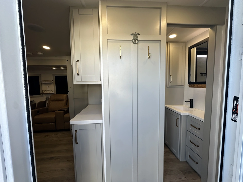 Brinkley Rv Z-air 285 2025 alt