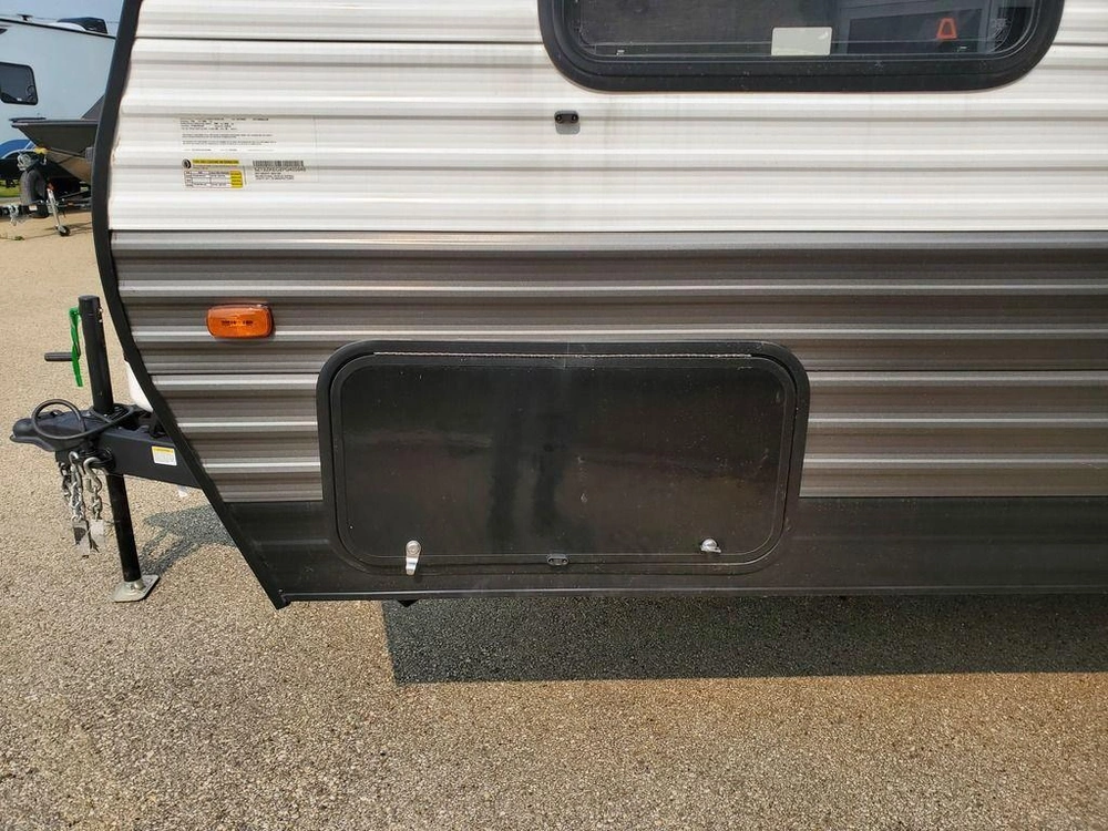 2024 Forest River Ozark 1620bhle alt