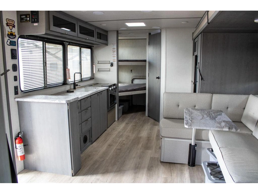 2025 Forest River Ozark 2690bhk-98 alt