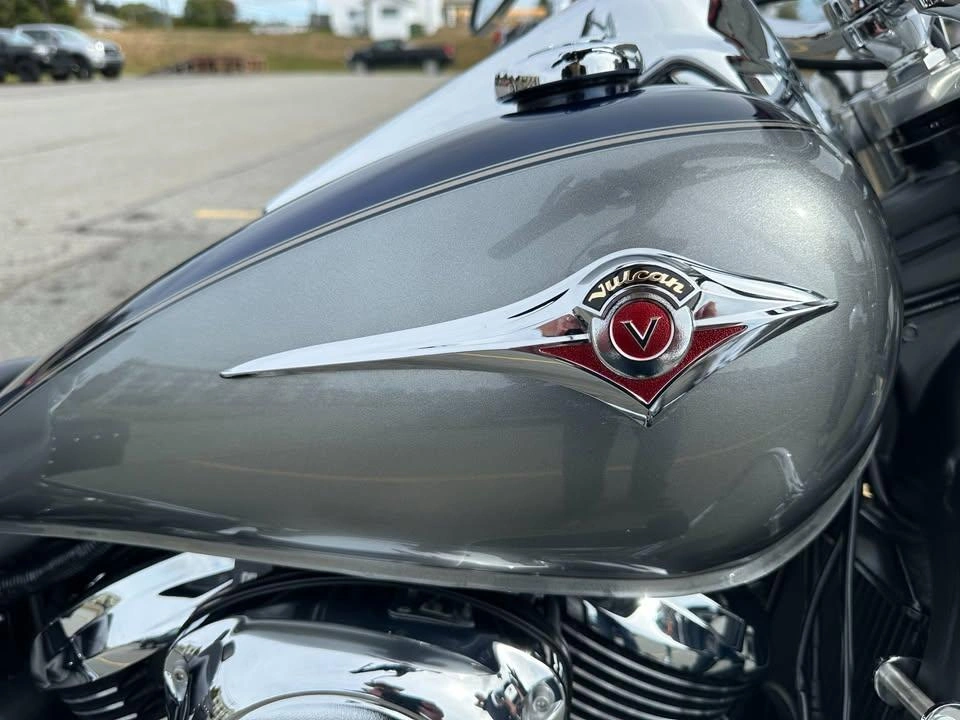 2025 Kawasaki Vulcan 900 Classic Lt alt