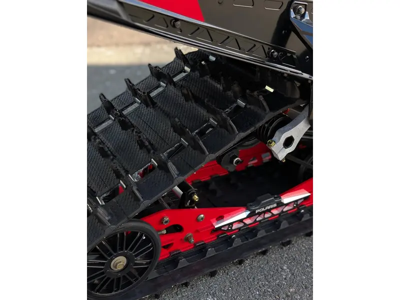 2026 Polaris 850 INDY VR1 137 DYNAMIX EDITION Snowmobile - (ski-doo - bombardier)