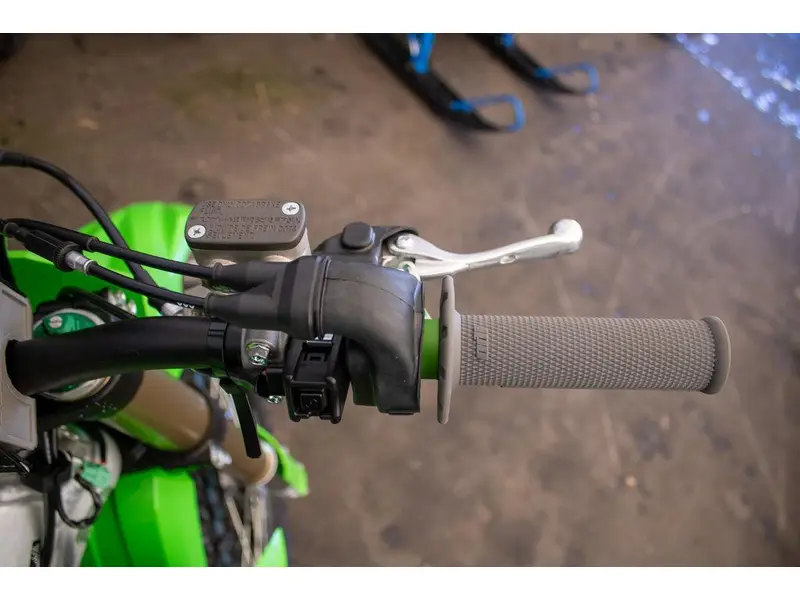 2025 Kawasaki KX252ESFNN