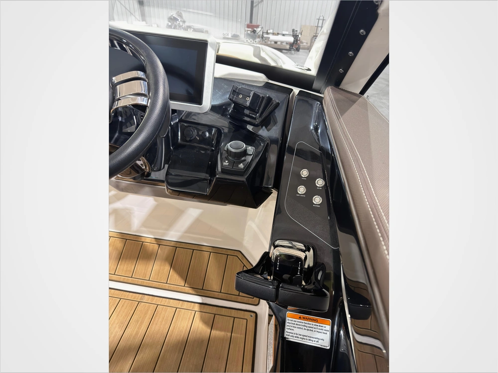 2021 Yamaha 275sd No Luxury Tax* alt