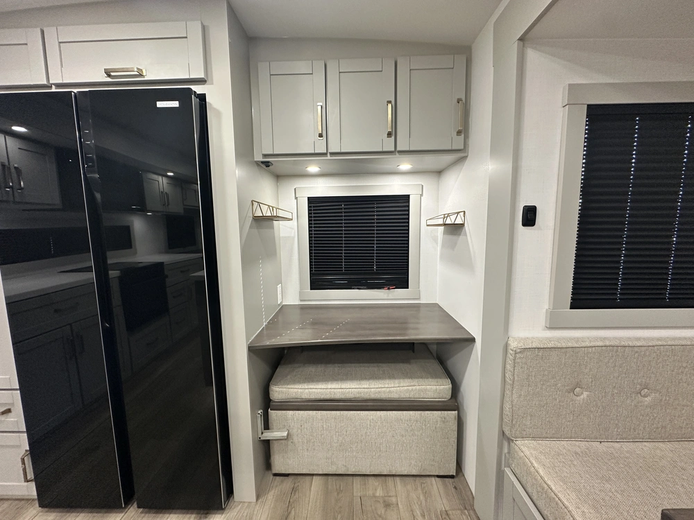 Brinkley Rv Z-air 285 2025 alt