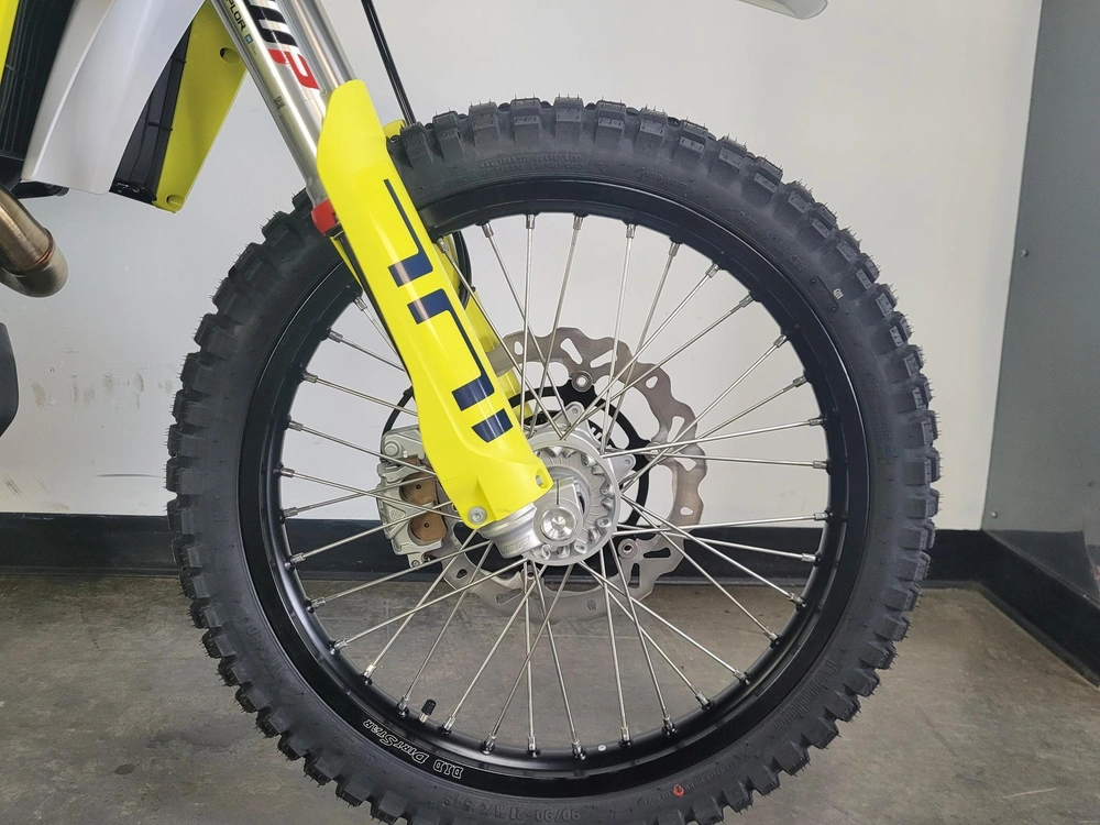 2024 Husqvarna 701 Enduro *0.99%/60 Mois💳 alt