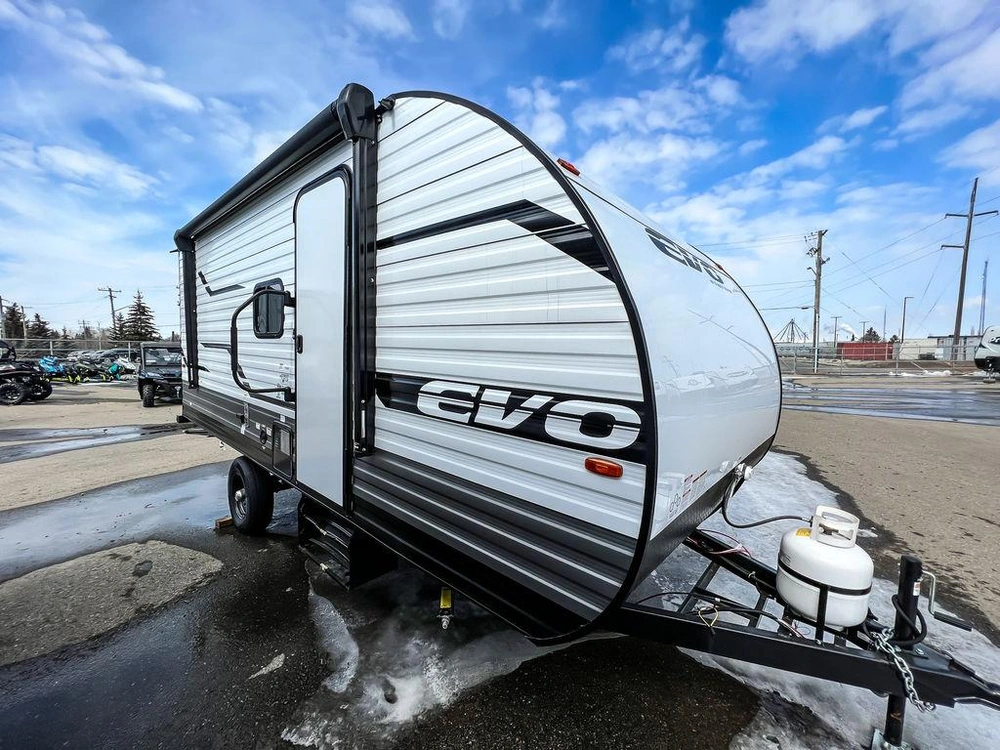 2023 Forest River Evo 180ss alt