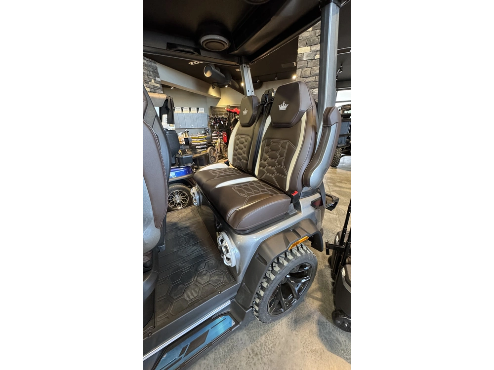 2026 Hdk D-max Xt4 alt