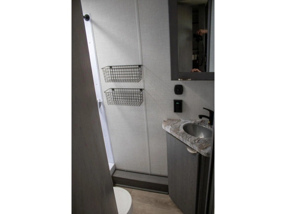 2025 Forest River Ozark 2690bhl-98 alt