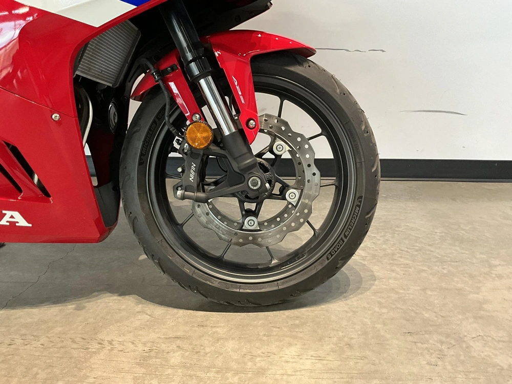 2025 Honda Cbr 500r alt