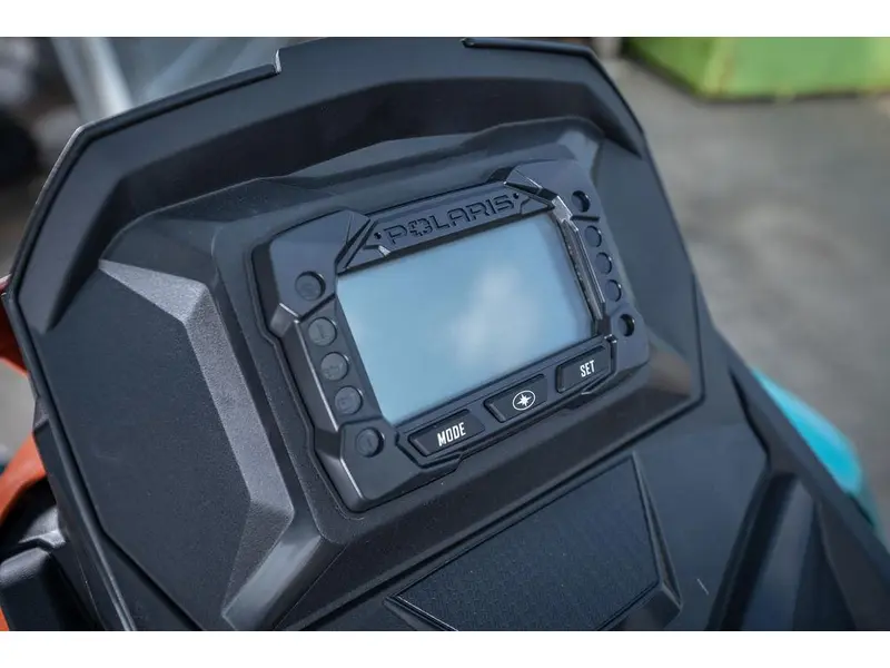 2023 Polaris 850 PRO RMK Slash 165 2.75"