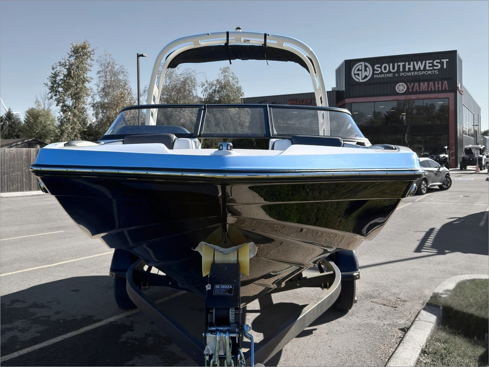 2025 Yamaha 195s $4,000 Black Friday Rebate alt