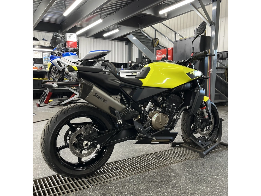 Husqvarna Vitpilen 8 2025 alt