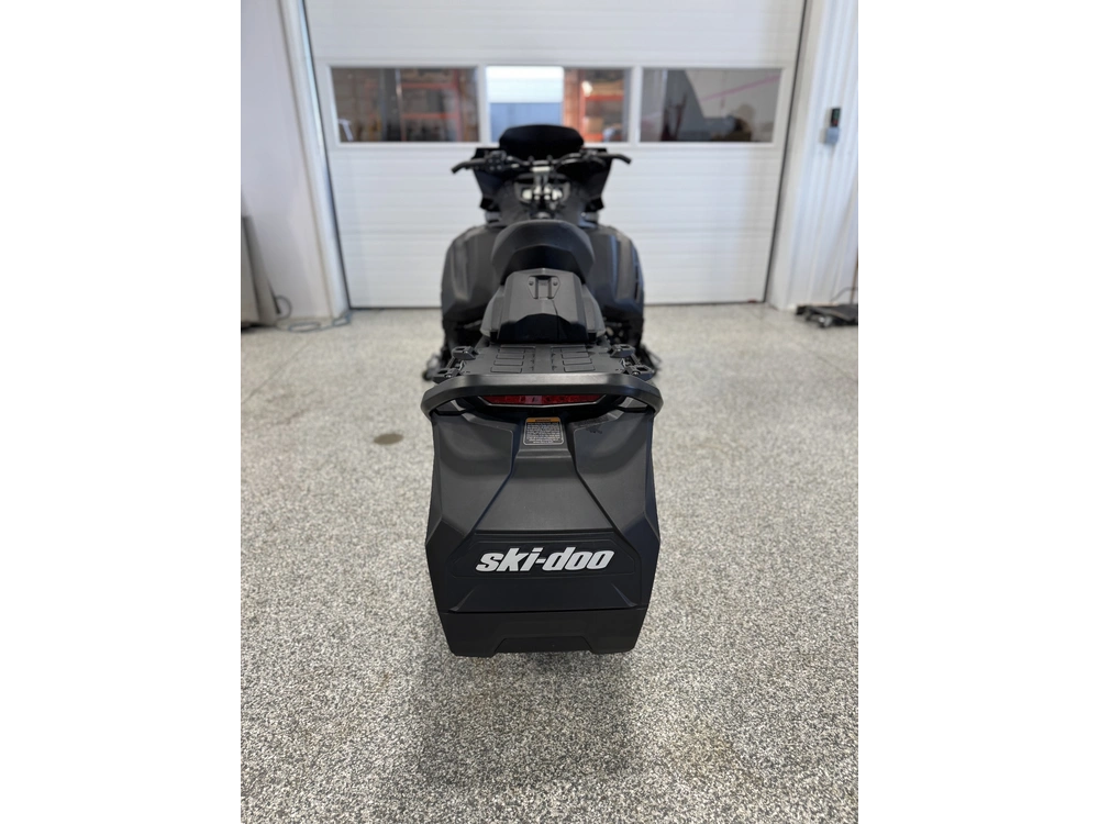 2024 Ski-doo Renegade X 900 R alt