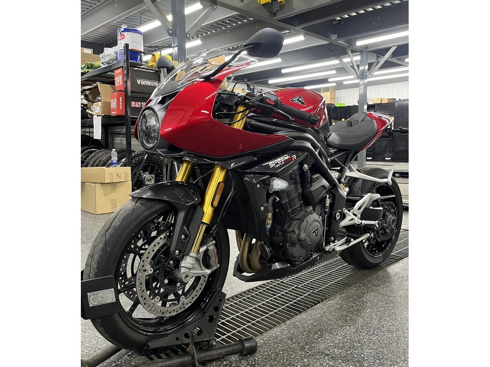 Triumph Speed Tripple 1200 Rr 2023 alt